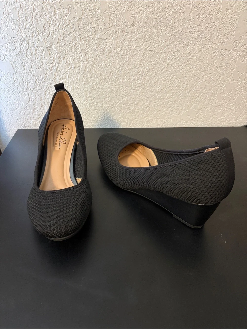 Abella Black Knit Wedge Pumps 8.5